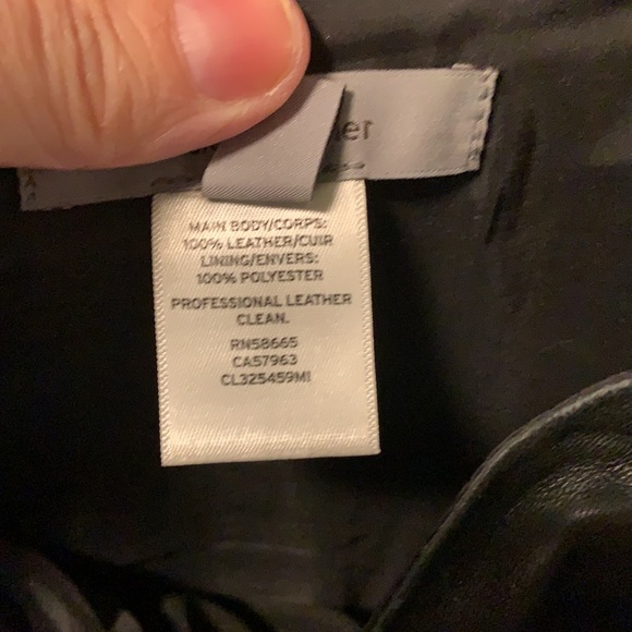 Nordstrom Classiques Entier black leather skirt - Picture 4 of 7